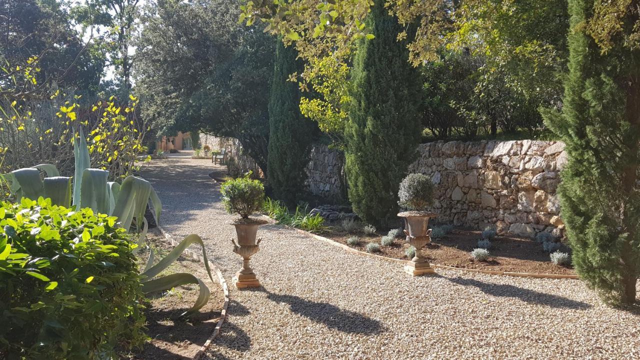 Pierres Blanches Bed & Breakfast Cotignac Luaran gambar